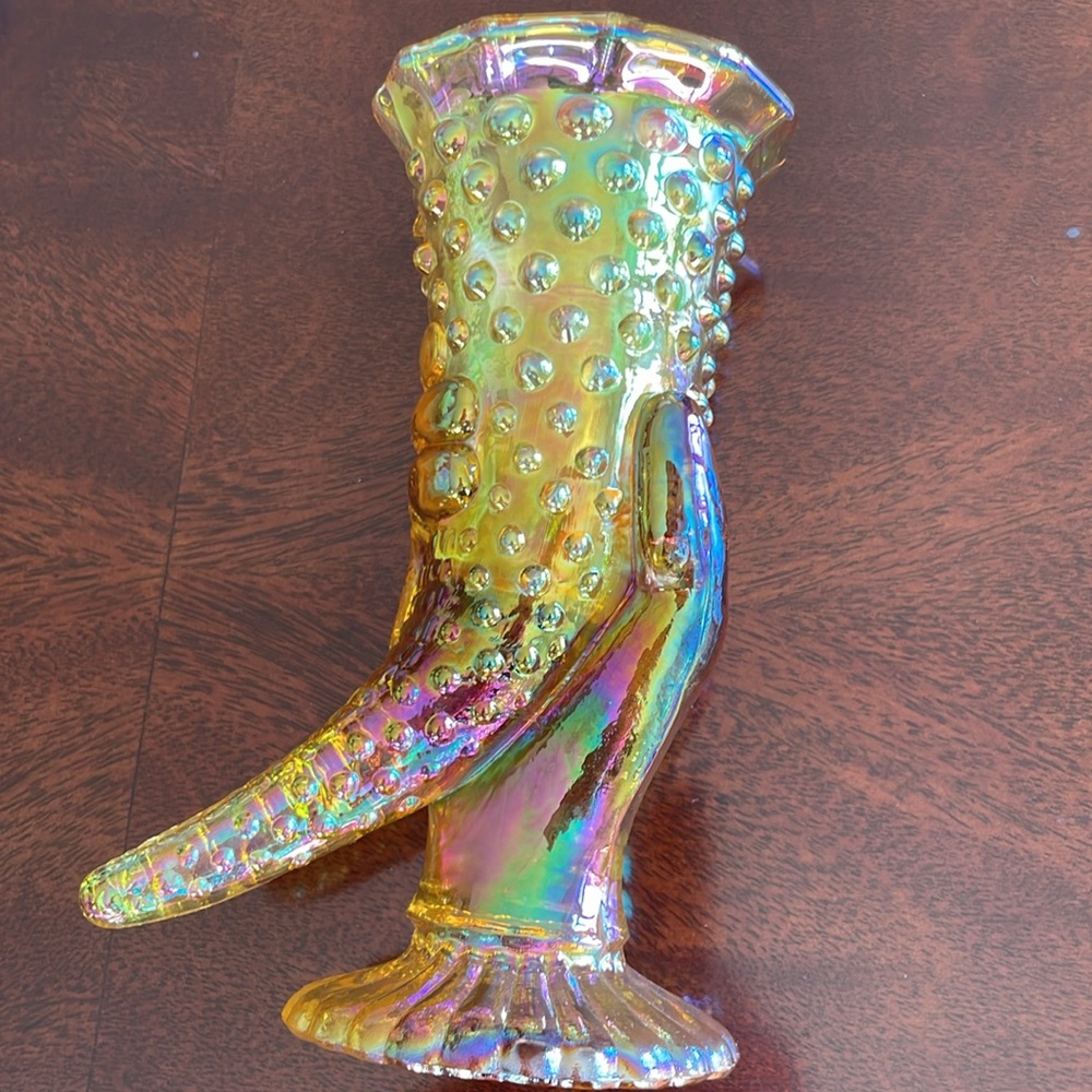 Fenton 6 inch Hand Cornucopia Carnival hobnail glass gold, with sticke… - Picture 6 of 11